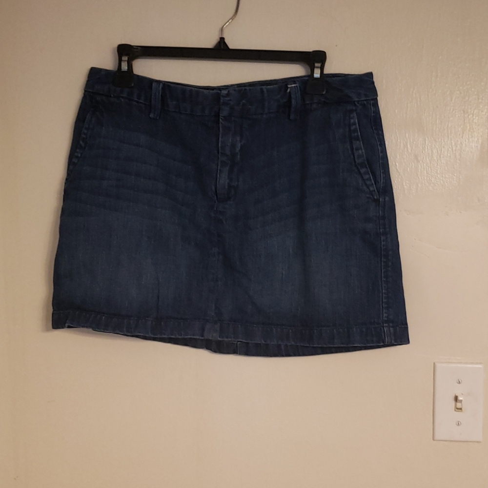 🎉HP🎉GAP Denim Mini SKIRT Size 14